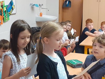 24.05.2024 - Pasování (1. třídy, PT) - Album - fotografie 14