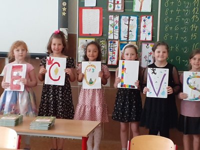 24.05.2024 - Pasování (1. třídy, PT) - Album - fotografie 51